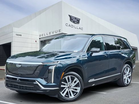 New 2027 Cadillac Vistiq Luxury AWD/4WD image 1