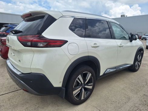 Used 2023 Nissan Rogue SL w/ SL Premium Package FWD image 4