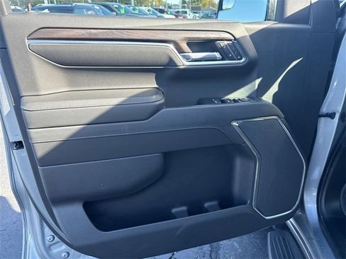 Certified 2023 GMC Sierra 1500 SLT image 22