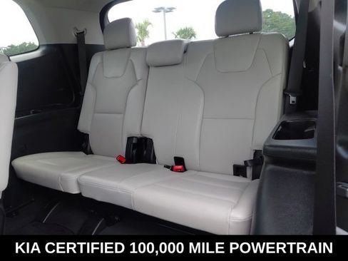 Certified 2024 Kia Telluride S w/ S Sunroof Package AWD/4WD image 31