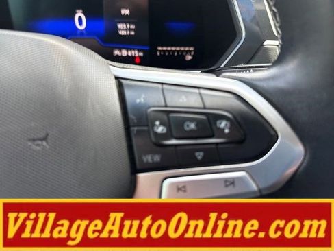 Used 2022 Volkswagen Tiguan SE w/ Panoramic Sunroof Package AWD/4WD image 20