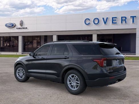 New 2026 Ford Explorer Active RWD image 4