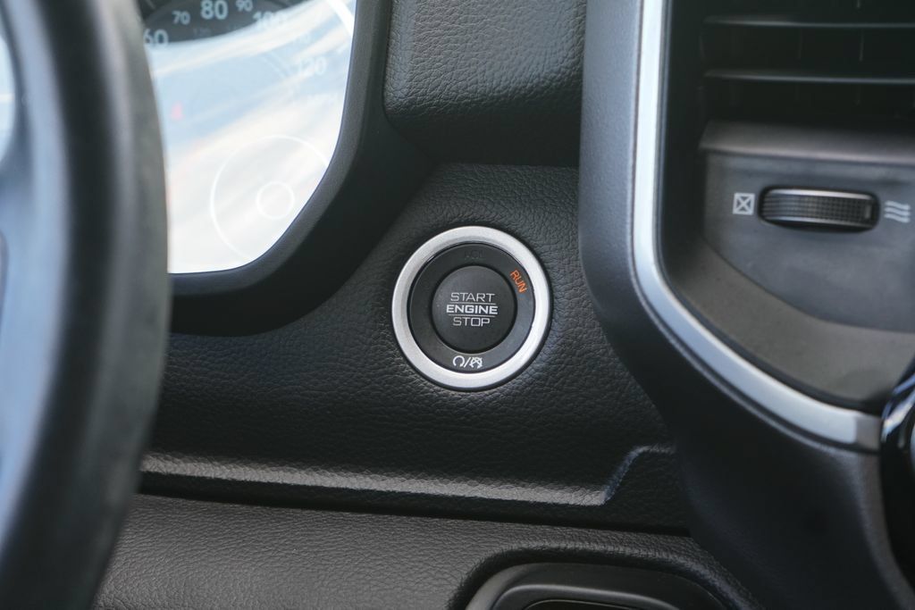 Used 2023 RAM 1500 Big Horn AWD/4WD image 26
