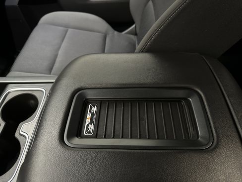 Used 2018 Chevrolet Silverado 1500 LT w/ All Star Edition AWD/4WD image 39