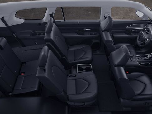 New 2026 Toyota Grand Highlander XLE image 4