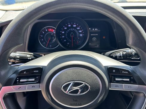 Used 2021 Hyundai Elantra SEL FWD image 13