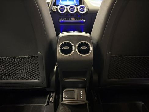 Used 2025 Mercedes-Benz GLA 250 image 19