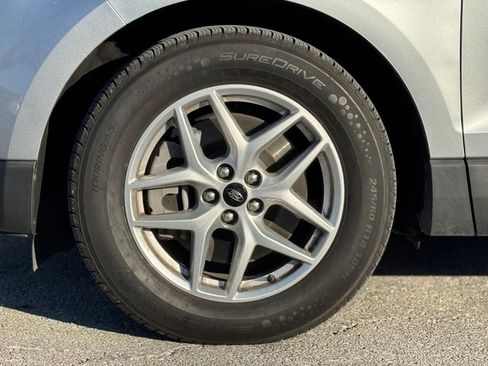 Used 2024 Ford Edge SEL image 32