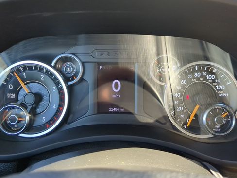 Used 2021 RAM 5500 Tradesman w/ Chrome Appearance Group image 22