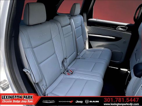 Used 2021 Jeep Grand Cherokee Summit AWD/4WD image 24