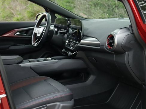 Used 2024 Chevrolet Equinox EV RS image 34