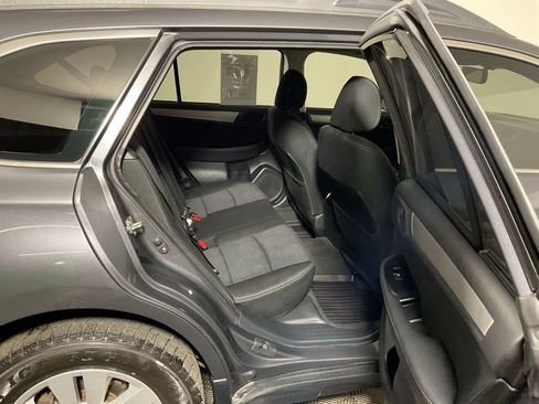 Used 2019 Subaru Outback 2.5i image 34