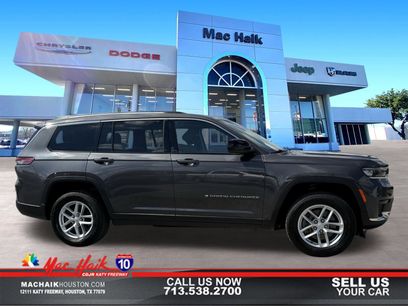 Used 2023 Jeep Grand Cherokee L Laredo