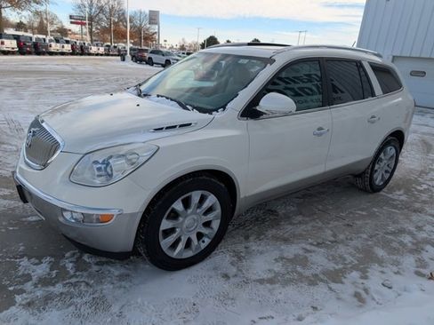 Used 2011 Buick Enclave CXL w/ Trailering Provision Package image 34