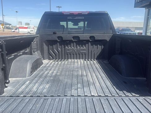 Used 2023 GMC Sierra 1500 Denali Ultimate AWD/4WD image 5