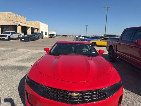 Used 2021 Chevrolet Camaro LT RWD image 2