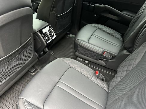 New 2026 Kia Sorento SX Prestige image 8