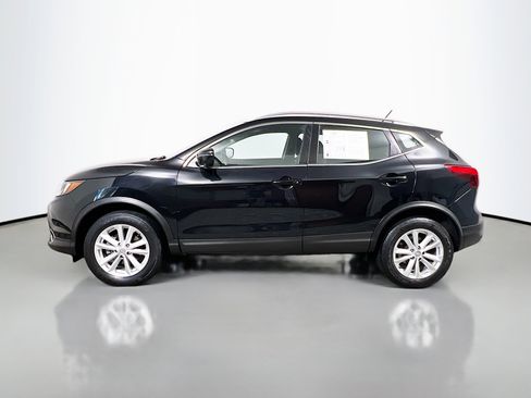 Used 2017 Nissan Rogue Sport SV w/ SV Premium Package image 9