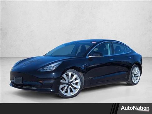 Used 2018 Tesla Model 3 Long Range image 1
