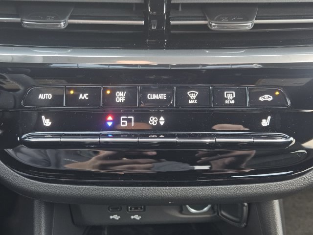 New 2026 Buick Envista Sport Touring FWD image 15