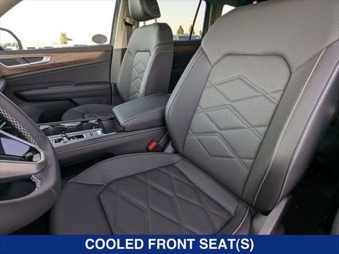 New 2026 Volkswagen Atlas SE FWD image 16