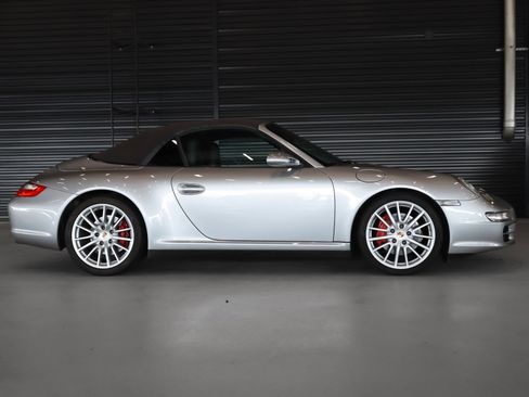 Used 2008 Porsche 911 Carrera 4S image 11