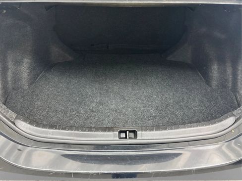 Used 2014 Toyota Corolla S image 16