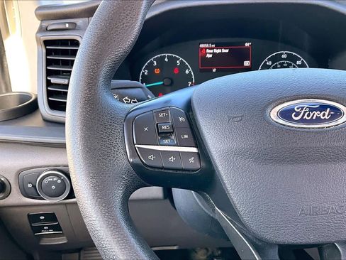 Used 2022 Ford Transit 350 XLT image 22