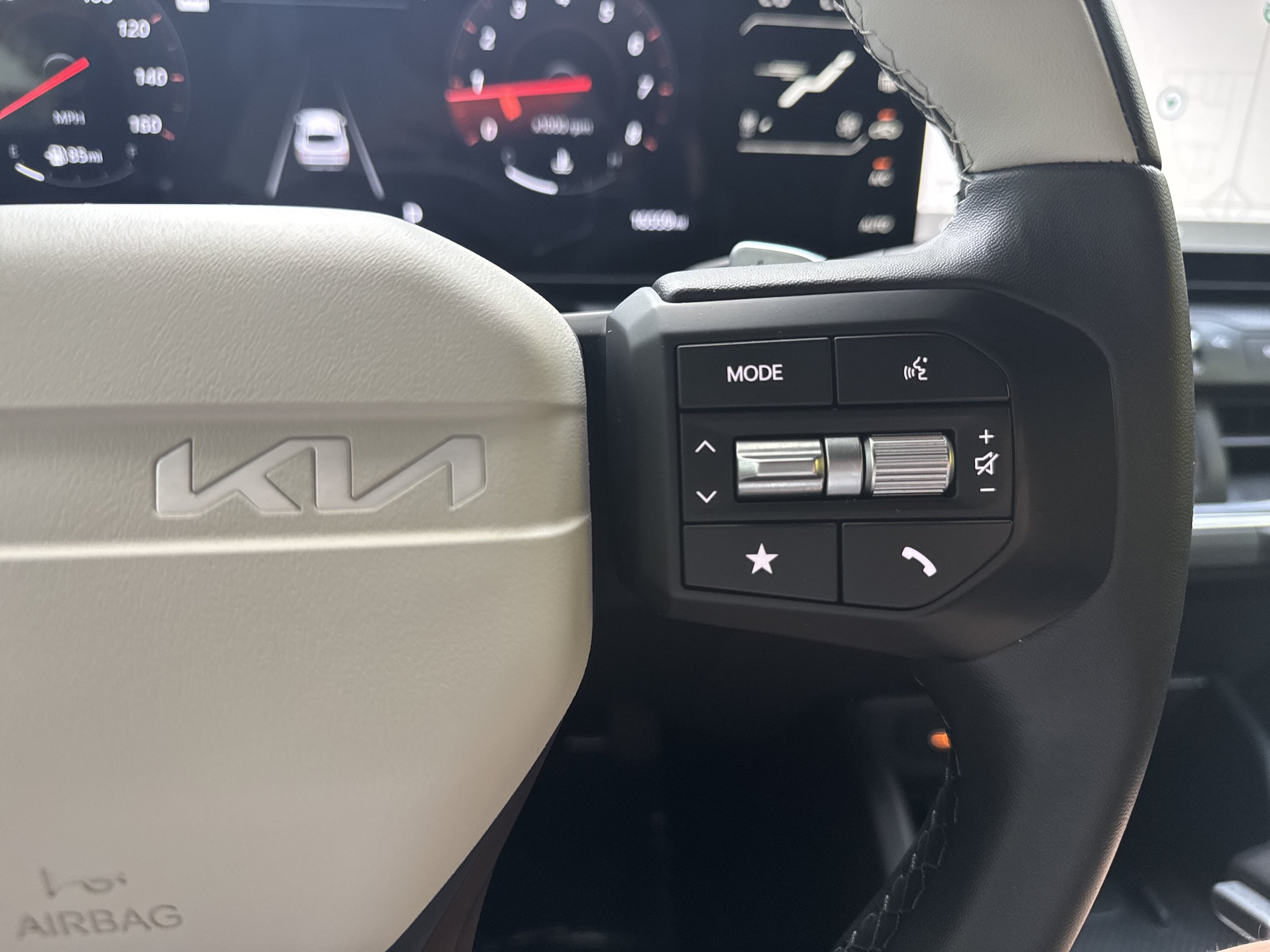 Used 2025 Kia K4 GT-Line w/ GT-Line Sunroof Package FWD image 23