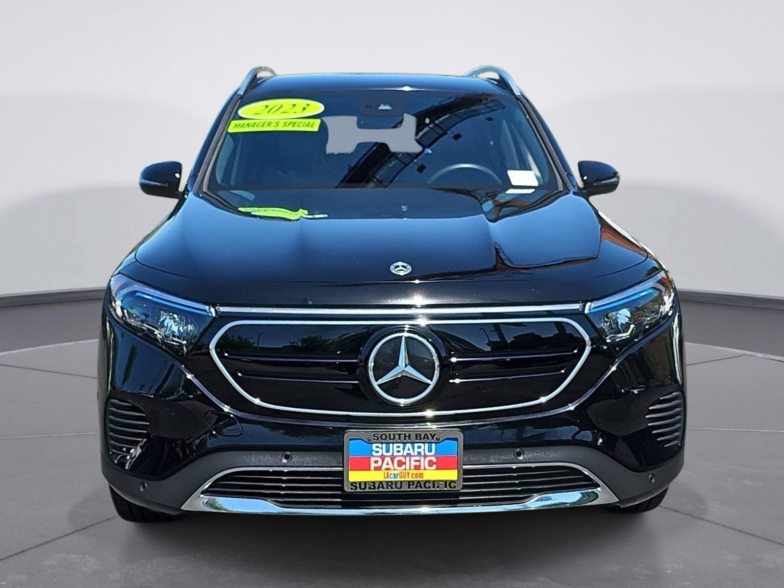 Used 2023 Mercedes-Benz EQB 300 4MATIC image 8
