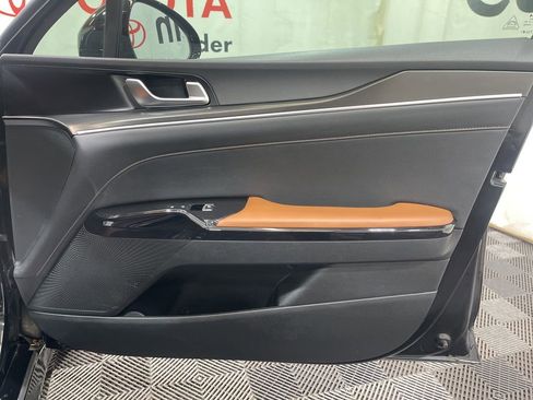 Used 2023 Kia K5 GT image 12