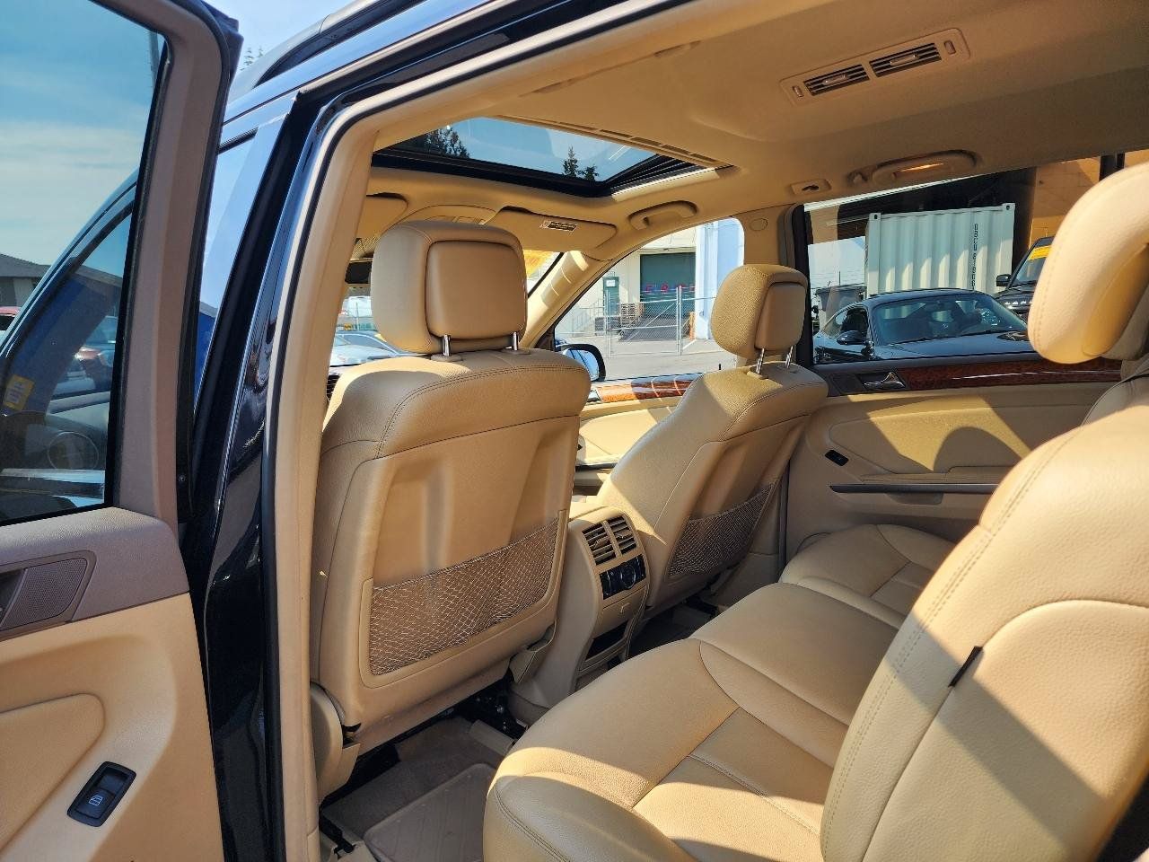 Used 2008 Mercedes-Benz GL 320 CDI 4MATIC image 22