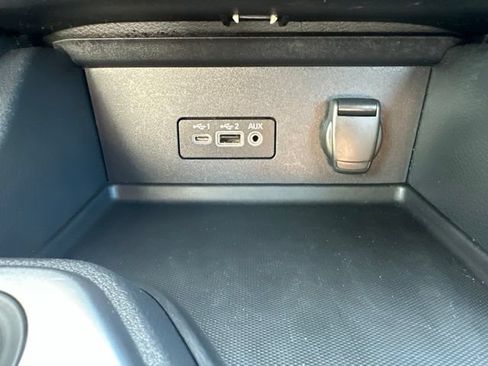 Used 2023 Nissan Sentra SV FWD image 20