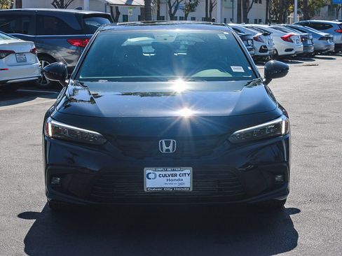 Used 2023 Honda Civic Sport Touring image 2