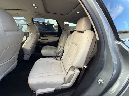 Used 2023 Buick Enclave Essence w/ Experience Buick Package AWD/4WD image 10