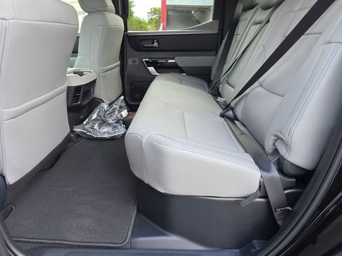 New 2026 Toyota Tundra Limited AWD/4WD image 21