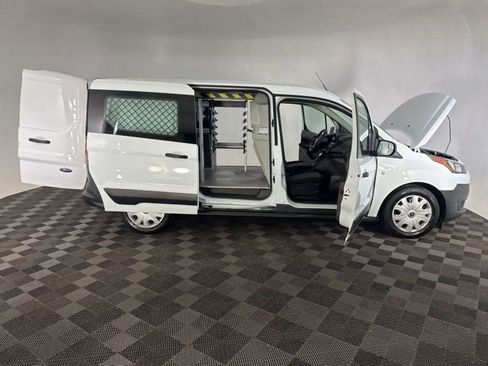 Used 2022 Ford Transit Connect XL FWD image 13