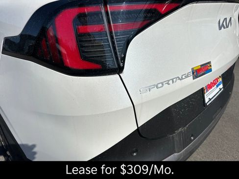 New 2026 Kia Sportage EX image 34