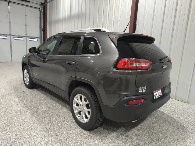 Used 2015 Jeep Cherokee Latitude w/ Comfort/Convenience Group AWD/4WD image 9