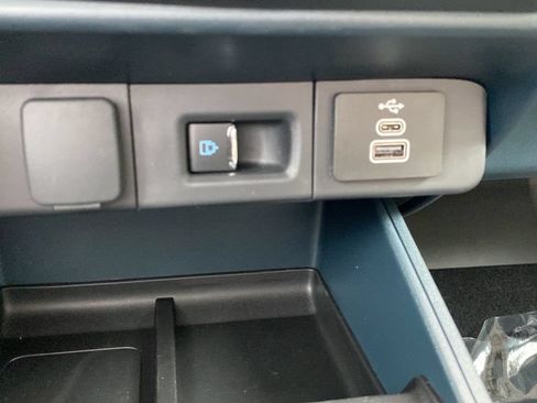 New 2026 Ford Maverick Lariat AWD/4WD image 34