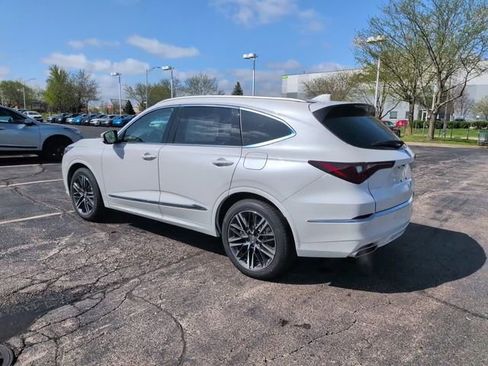 New 2026 Acura MDX w/ Advance Package image 8
