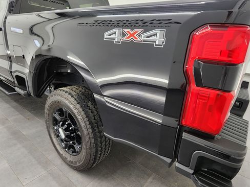 Used 2024 Ford F250 XL w/ STX Appearance Package image 33