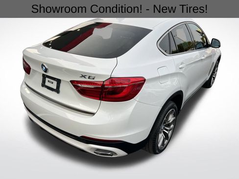 Used 2019 BMW X6 sDrive35i w/ Premium Package image 13