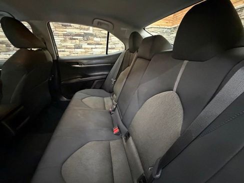 Used 2022 Toyota Camry LE w/ Convenience Package FWD image 30