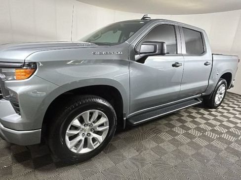 Used 2026 Chevrolet Silverado 1500 Custom AWD/4WD image 6