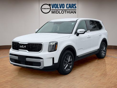 Used 2024 Kia Telluride LX AWD/4WD image 23