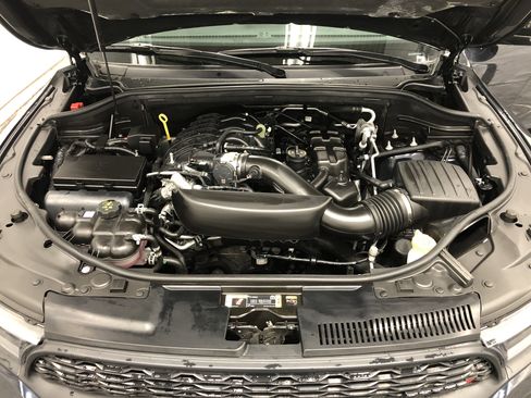 Certified 2024 Dodge Durango GT image 8