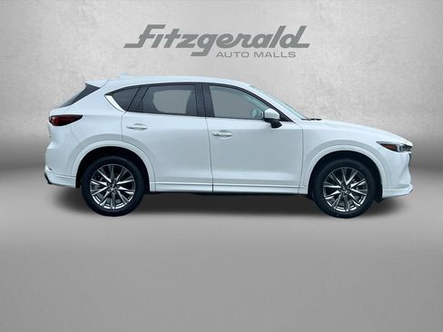 Certified 2025 MAZDA CX-5 AWD 2.5 S w/ Premium Plus Pkg image 3