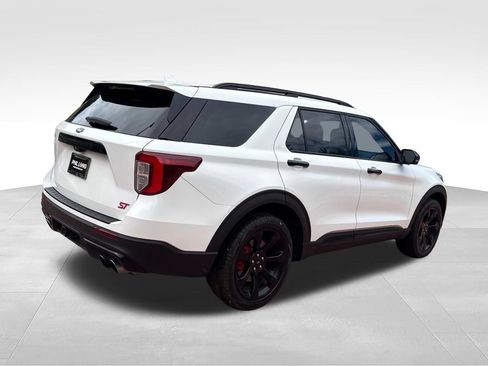 Certified 2022 Ford Explorer ST w/ Equipment Group 401A AWD/4WD image 10