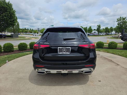 New 2025 Mercedes-Benz GLC 350e 4MATIC image 4